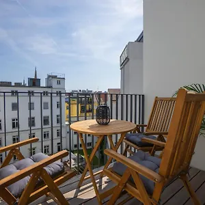 Bright Stylish With A Balcony In A Location Apartment Vienna