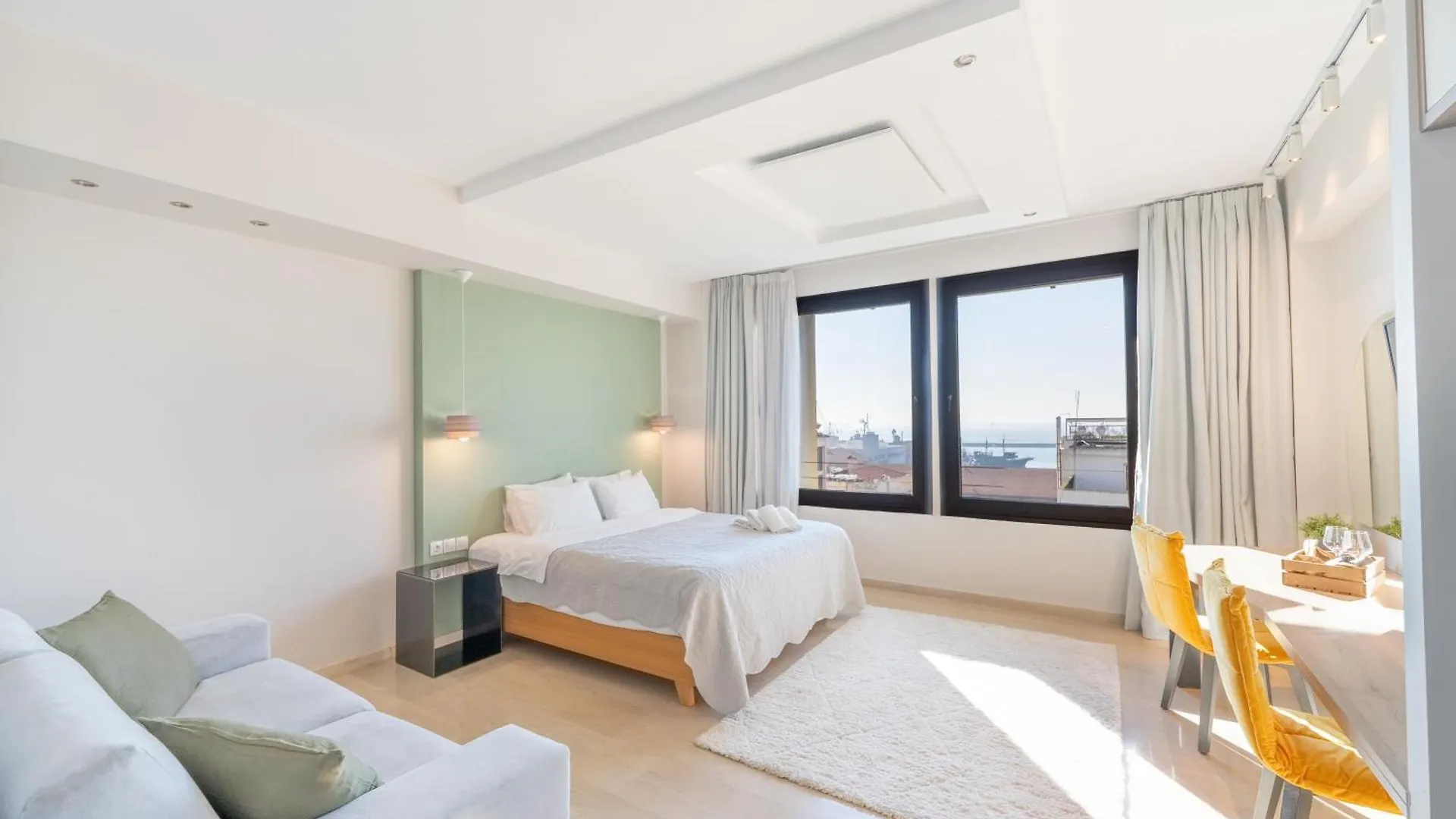 Sea & The City Thessaloniki Apartment